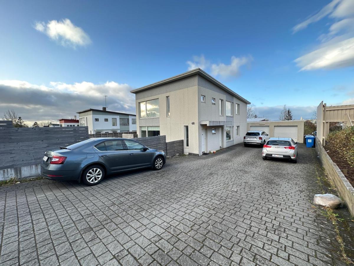 Spacious And Family Friendly Apartment In Kopavogur Ρέυκιαβικ Εξωτερικό φωτογραφία