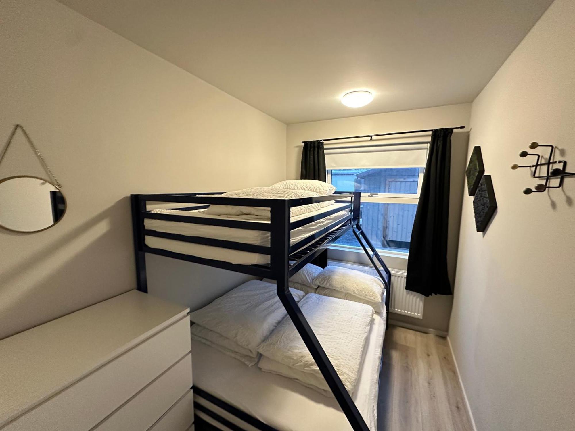 Spacious And Family Friendly Apartment In Kopavogur Ρέυκιαβικ Εξωτερικό φωτογραφία